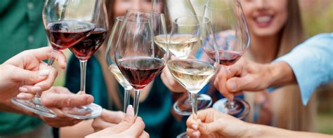 The Origins of 5 Different Wine Traditions from around the World