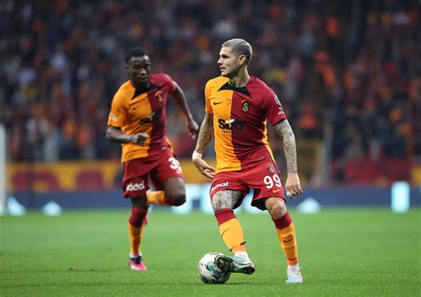 Galatasaray Mauro Icardi için PSG ile masada