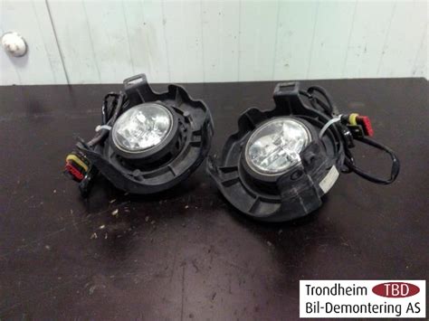 Tåkelykt høyre foran til Nissan Navara, 2010-2015 (D40, Fase 2)(D40 ...