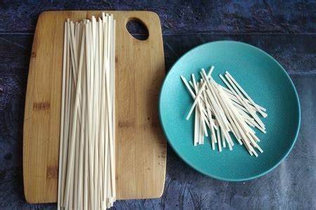 Грибной суп-лапша с сушёными шампиньонами - пошаговый рецепт с фото ...