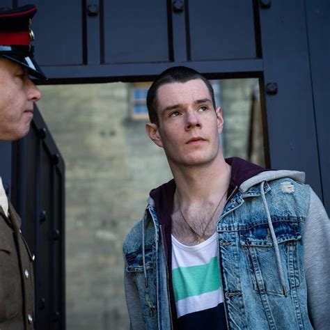 Netflix Just Dropped The First Look Of Sex Education Season 2 Can T Wait For It To Come