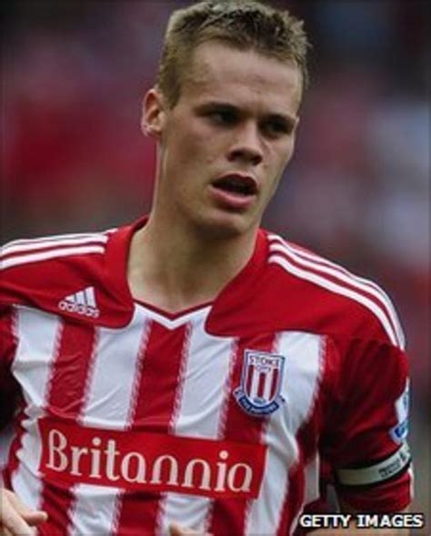 Stoke City Defender Ryan Shawcross Explains Wales Rebuff Bbc Sport