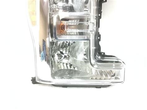 2017 2018 2019 Ford F 250 F 350 Right Side Halogen Headlight Hc3b 13005 A Ebay