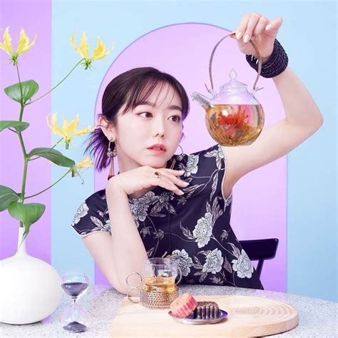 峯岸みなみさんのインスタグラム写真 峯岸みなみinstagram「楽天ラグジュアリービューティ さんでtea Partyをテーマに