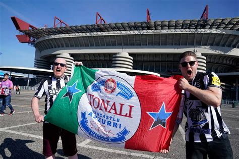 13 photos of NUFC fans taking over Milan ahead of tonight's Champions League opener - Chronicle Live