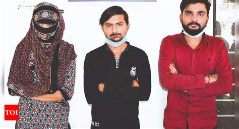 Accountant Falls Into Sex Trap Kidnapped Robbed By Three Rajkot News Times Of India