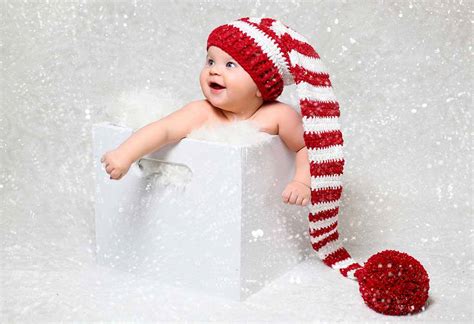 10 Cutest Christmas Clothes for Baby Boys & Girls