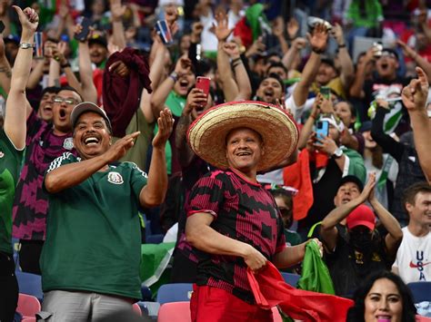 Mexico Vs Usa 2021 Fans, Mexico S Bottle Throwing Shenanigans Are ...