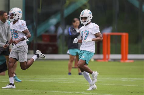 The One Change Miami Dolphins Wr Jaylen Waddle Needs To Make To Go From