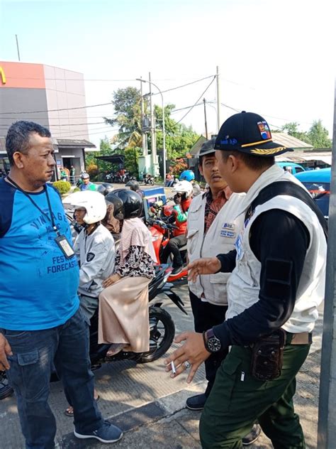 Penjangkauan Di Lampu Merah Semplak Dinas Sosial Kota Bogor