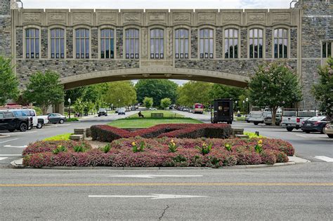 Scenes from the Virginia Tech campus | Nikon Cafe