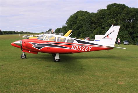 N8326Y Piper PA 36 160 Twin Comanche C N 30 1468 Popham 14 Flickr