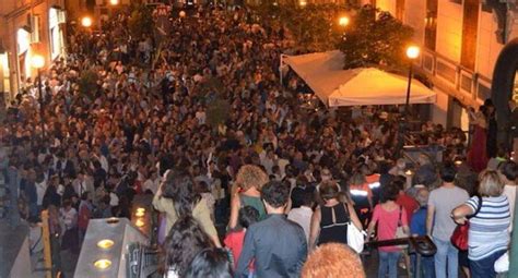 Festa In Strada Al Vomero Per I Anni Della Libreria Iocisto