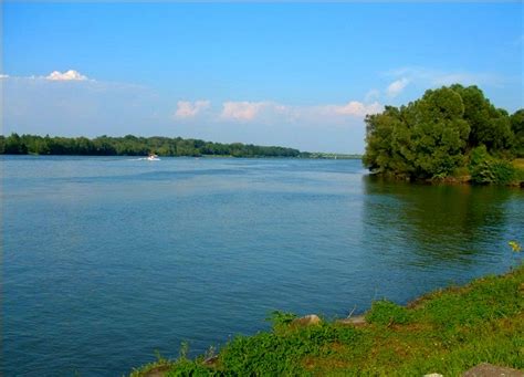 Город цветов, ярмарок и старины, туры на курорты Австрии в январе