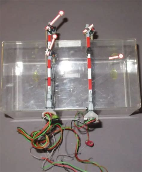 H0 FLEISCHMANN 2 Signale Hauptsignal 1 2 flügelig 6205 6206 für