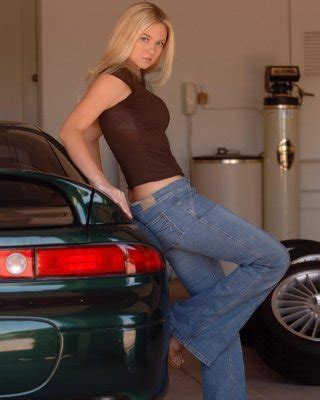 Alison Gets Naked By Car Porn Pictures Xxx Photos Sex Images Pictoa