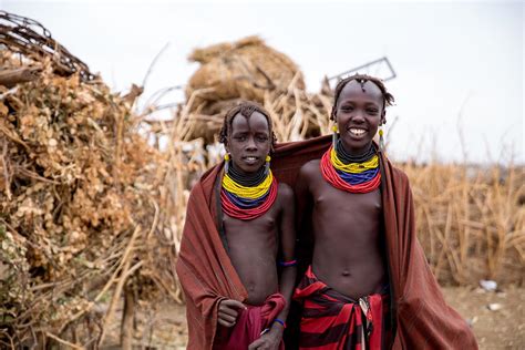 Tribu Africaine Jeunes Filles Nues Photos De Femmes