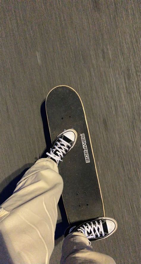 Extraordinary skateboarding | Skateboard, Skateboard aesthetic, Skate style