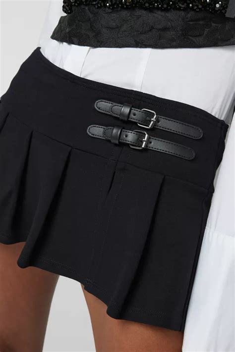 Uo Pleated Kilt Micro Mini Skort Urban Outfitters