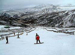 Ski Scotland - resorts for the greatest skiing in scotland