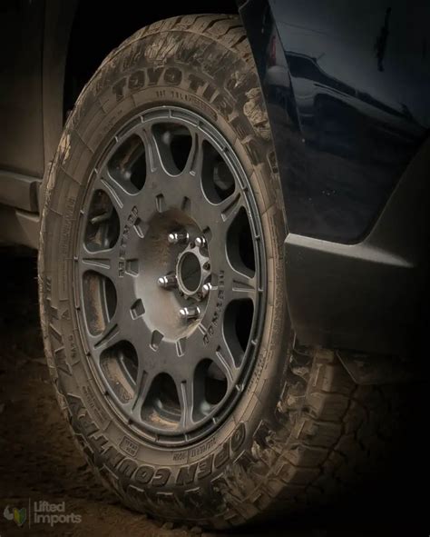 Best Off-Road Tires For Honda CRV - Our Top Picks