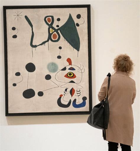 El Viaje Onírico Por París Y La Guerra De Joan Miró Para Convertirse En