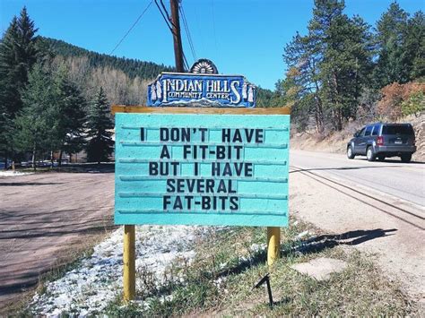 Someone In Colorado Is Putting The Funniest Signs Ever Makes Passerby