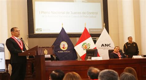 El Jefe De La Autoridad Nacional De Control Del Poder Judicial Roberto