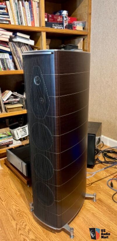 Sonus Faber Olympica Nova V PERFECTLY LIKE NEW WENGE Hardly Broken In