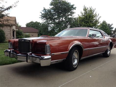 1976 Lincoln Continental Mark IV Donated to Habitat for Humanity ...