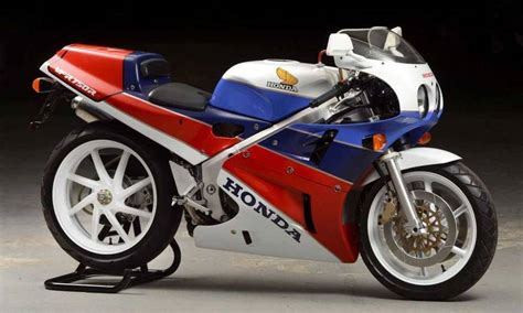 Honda Rc Y Rc Dos Superbikes De Colecci N Motosan