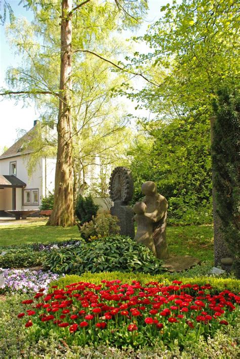 F Hrung Ber Den Koblenzer Hauptfriedhof