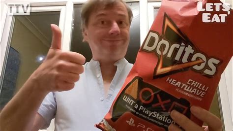 Lets Eat Doritos Chilli Heatwave Reviewed Youtube