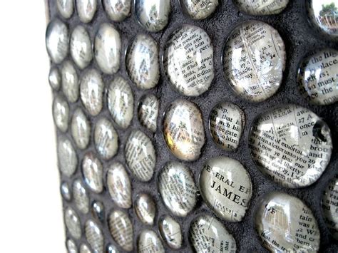 Using Glass Pebbles As Wall Decor Decoupage Foyer Repurposing Upcycling Wall Decor Mozaïek