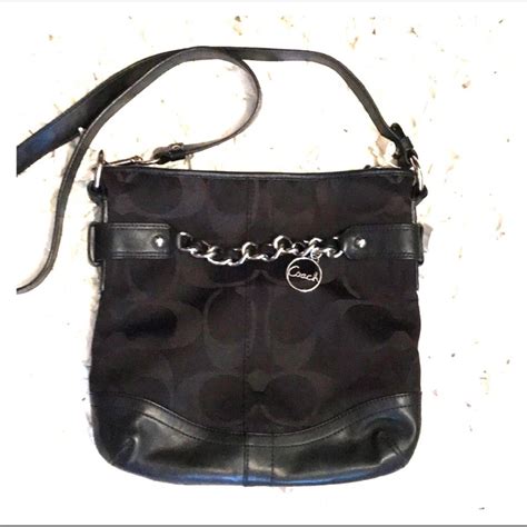 Black Coach Crossbody Purse. - Gem