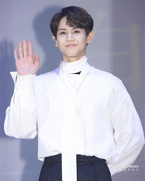 하이라이트 양요섭 일반 의경 합격 입대일은 추후 발표 스타데일리뉴스