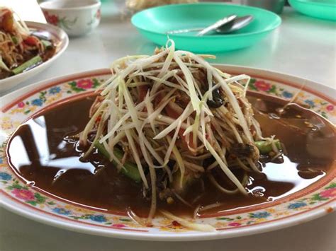 All photos ส้มตำแซ่บสะเดิด - BESTER EATS