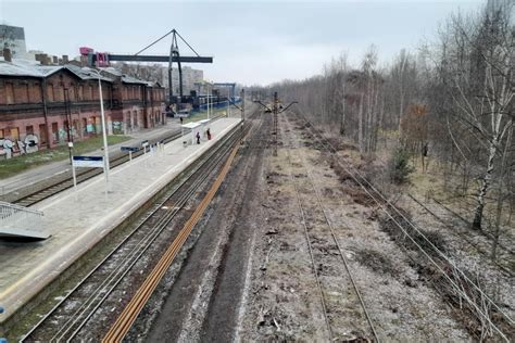 Pkp Plk Wymienia Tor Na Stacji Sosnowiec Po Udniowy Ruch Poci G W