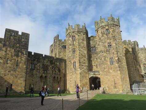 Alnwick Castle & Garden | Joni's Jottings