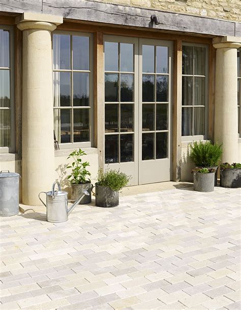 Dijon Blend Tumbled Limestone Cobbles Outdoor Stone Mandarin Stone