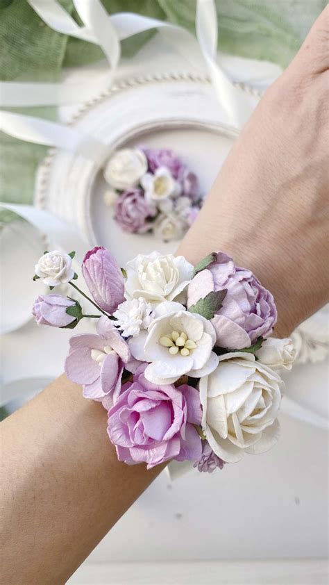 Lavender Wrist Corsage Provence Corsage Bridesmaids Corsage Ivory Wrist