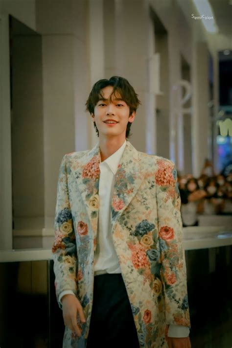 Pin On K Actors Boyfriend Pictures Cute Gay Couples Dew Jsu