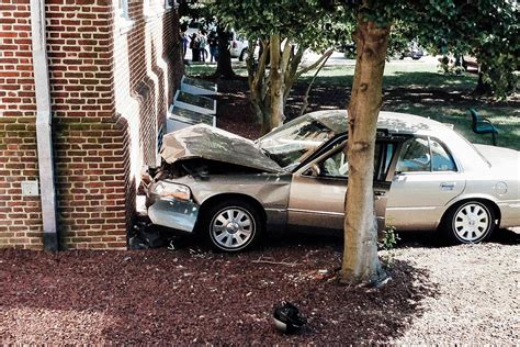 How Many Times A Day Do Cars Crash Into Buildings