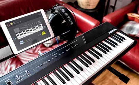 Top 5 Best Electric Keyboard Pianos Reviews and Guide in 2022