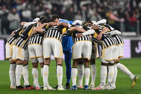 Foto Maglia Juventus Svelate Le Prime Immagini