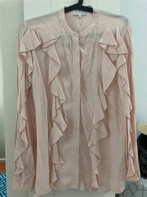 Warehouse Nude Color Women S Fashion Tops Longsleeves On Carousell