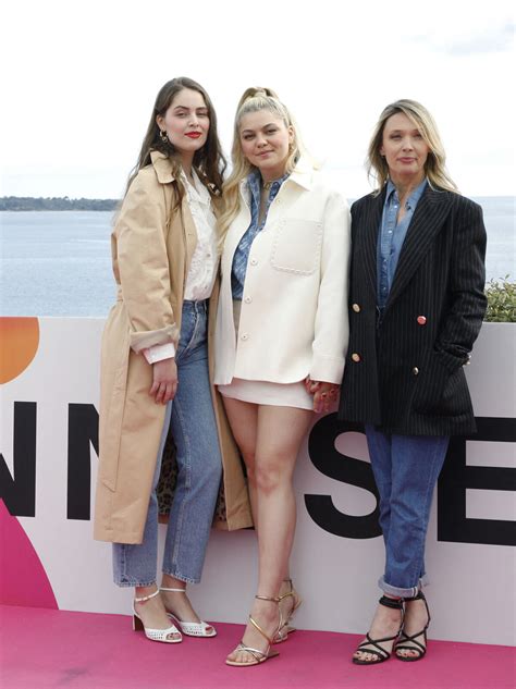 Photo Marie Ange Casta Louane Emera Et Anne Marivin Photocall De