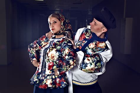 Russian Folk Dance Costumes