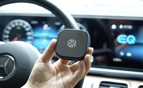 New Device Promises to Convert Wired CarPlay to Wireless - autoevolution