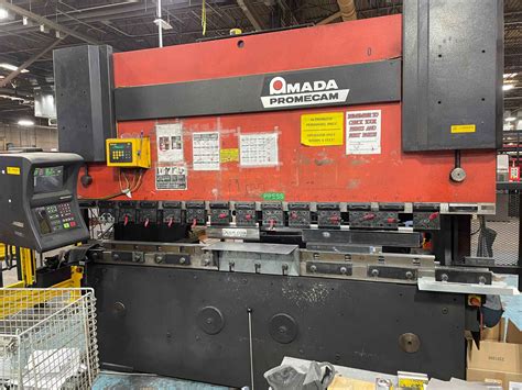 138 Ton X 10 Amada HFB 125 CNC Hydraulic Press Brake 1995